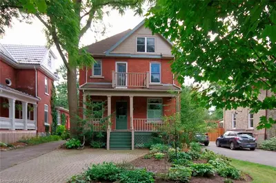 253 CAMBRIA Street, Stratford, ON N5A 1H9