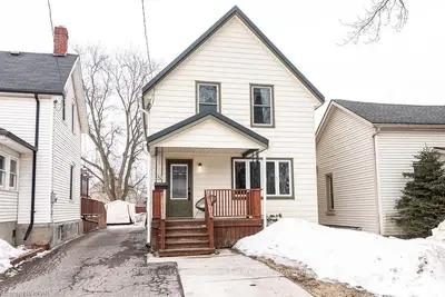 321 QUEEN Street, Stratford, ON N5A 4P2