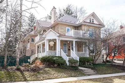 18 WATERLOO Street N, Stratford, ON N5A 5H5