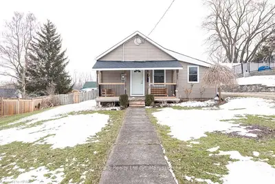 19 KING Street N, St. Marys, ON N4X 1B6