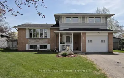 31 SIMPSON Court, Stratford, ON N5A 6Y3