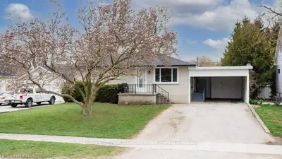 158 RICHMOND Street S, Bluewater, ON N0M 1X0