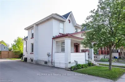 427 Ontario Street, Stratford, ON N5A 3J1