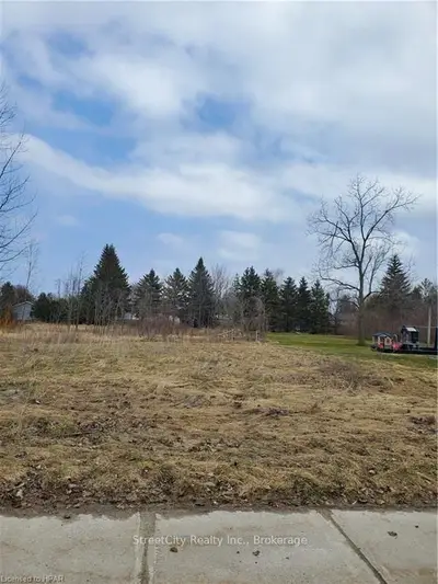 45 MAIN Street 3, Kincardine, ON N0G 2T0