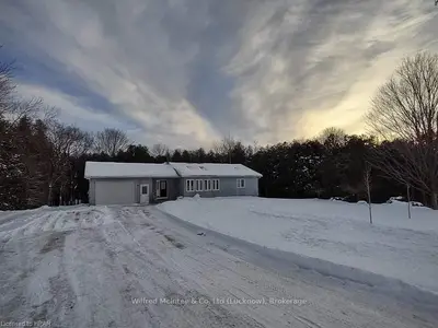 1097 BRUCE 6 Road, South Bruce, ON N0G 2S0