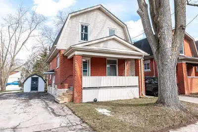 55 MCNAB Street, Stratford, ON N5A 1Z3