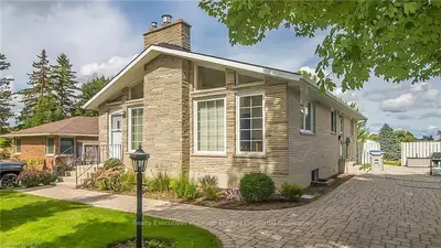 114 CENTRE Street, Huron East, ON N0K 1W0