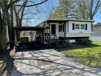 4 BLOOMSBURY Drive, Cramahe, ON N7A 3Y3