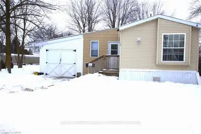 75049 HENSALL RD #16 MAIN Street, Huron East, ON N0K 1W0