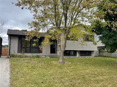 372 Provincial Street, Saugeen Shores, ON N0H 2C1