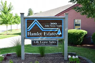 300 JOHN Street 27, Stratford, ON N5A 7V5