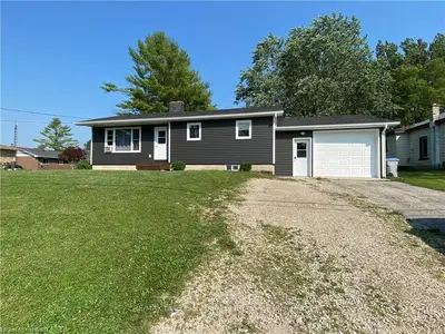 119 CLYDE Street, Morris Turnberry, ON N0G 1G0