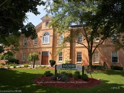 13 Church Street 112, Huron East, ON N0K 1W0