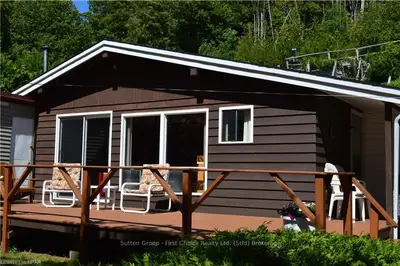 83401 CEDAR BANK Drive, Ashfield-Colborne-Wawanosh, ON N7A 3X9
