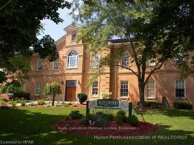 13 Church Street 206, Huron East, ON N0K 1W0