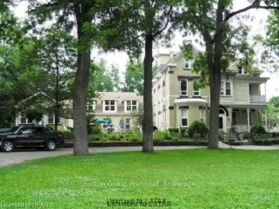 100 James Street, Huron East, ON N0K 1W0
