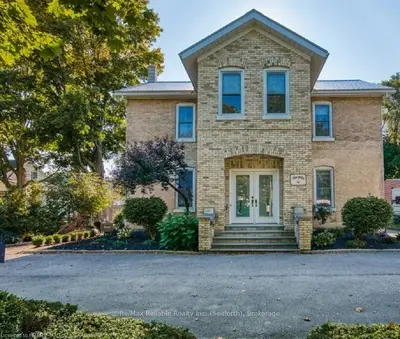 38 HIGH Street, Huron East, ON N0K 1W0