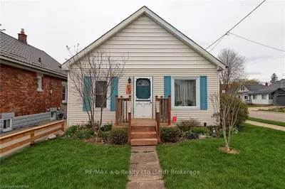 143 BRISBIN Street, London East, ON N5Z 2L9