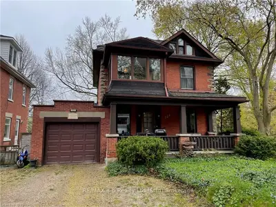 136 BALLANTYNE Avenue, Stratford, ON N5A 3A7