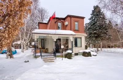 49 CHURCH Street, Huron East, ON N0K 1W0
