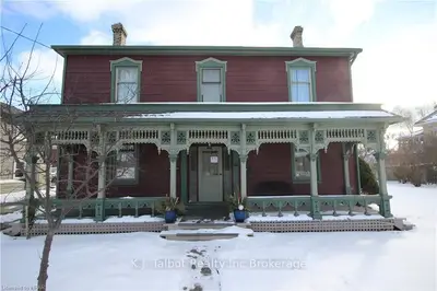 58 ELGIN Avenue E 1 & 2, Goderich, ON N7A 1K2