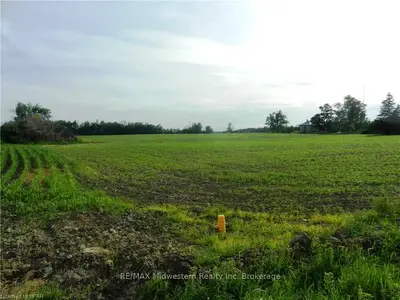 Pt Lt 31 Moncrieff Road, Huron East, On N0g 1h0
