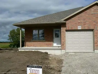 107 Edison Street, St. Marys, On N5a 1e4