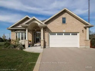 41 Birtch Creek Crescent, St. Marys, On N4x 0a3