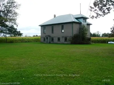 83502 Livingston Line, Huron East, On N0g 1h0