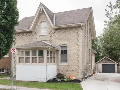 353 Andrew Street, South Huron, On N0m 1s7