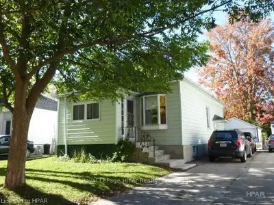 130 Well Street, Stratford, On N5a 4m1