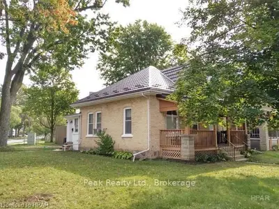 519 Downie Street, Stratford, On N5a 1y3