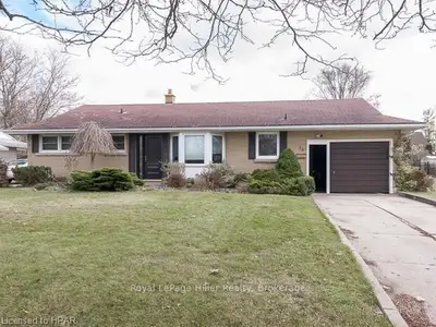 33 Waddell Street, Stratford, On N5a 6k5