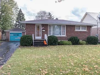 147 Whitelock Street, Stratford, On N5a 1t2