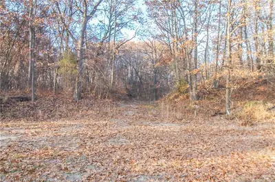 Pt Lt 17 Lakeshore Road, Lambton Shores, On N0m 1t0