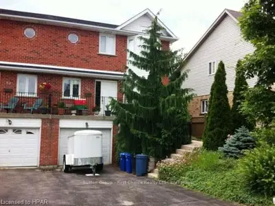 59 Burnham Court, Stratford, On N4z 1h2