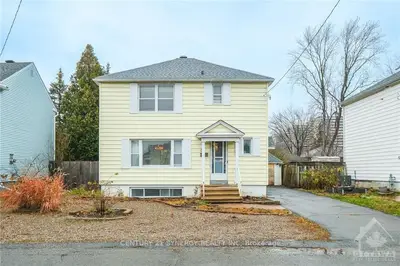 Detached in Overbrook - Castleheights and Area