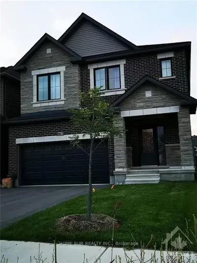 Detached in Barrhaven
