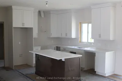 772 Campbell Avenue, Kincardine, On N2z 1w1