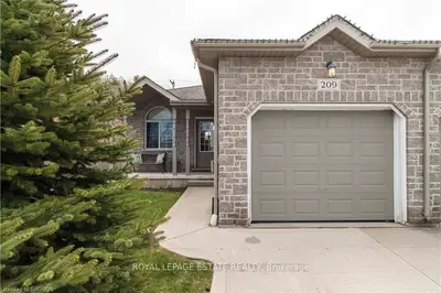 209 Bricker Street, Saugeen Shores, On N0h 2c1