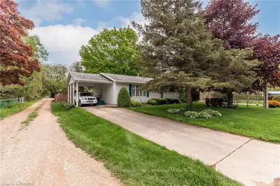 725 King Street, Saugeen Shores, On N0h 2c0