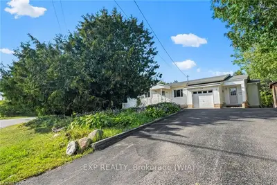 118 Division Street, South Bruce Peninsula, On N0h 2t0