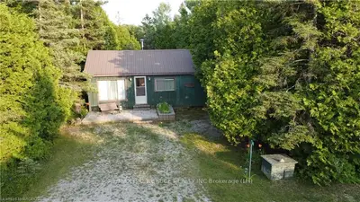 45 Baywatch Drive, Northern Bruce Peninsula, On N0h 2t0