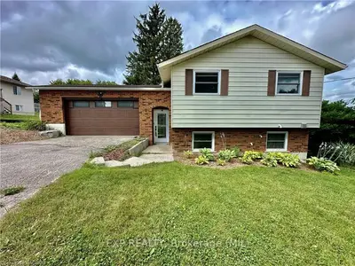 Detached in Brockton