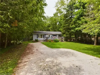Detached in Saugeen Shores