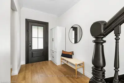 Semi-Detached in Owen Sound