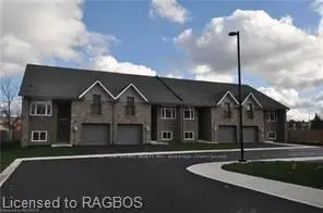 Condo Townhouse in Owen Sound