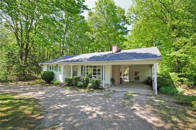 355 Sixth Street N, South Bruce Peninsula, On N0h 2g0