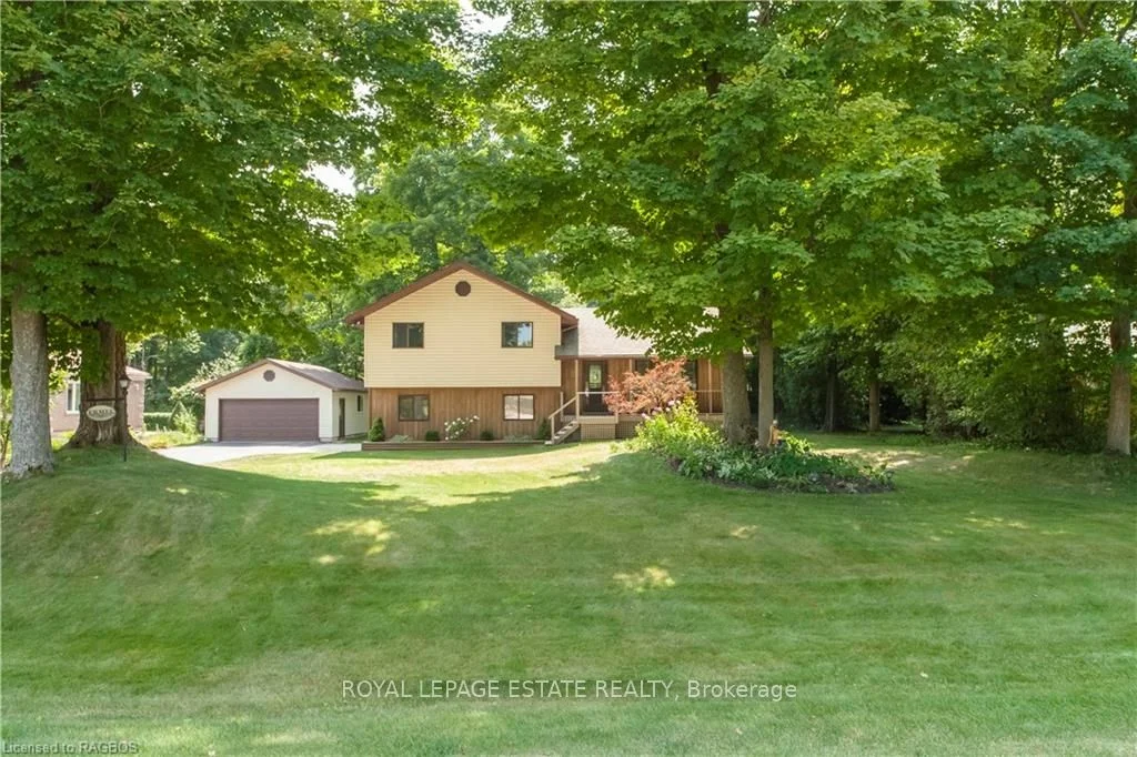 10 Sauble Woods Crescent, South Bruce Peninsula, On N0h 2g0
