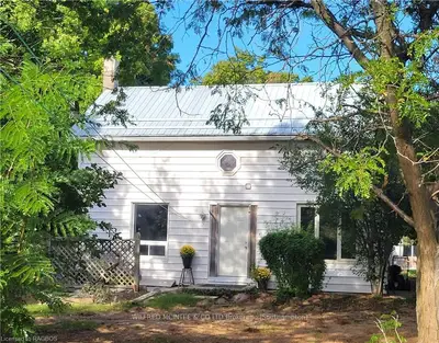 4986 Highway 21, Saugeen Shores, On, N0h 2c0